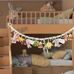 Plushy Toy Organizer With 20 Metal Clips- New