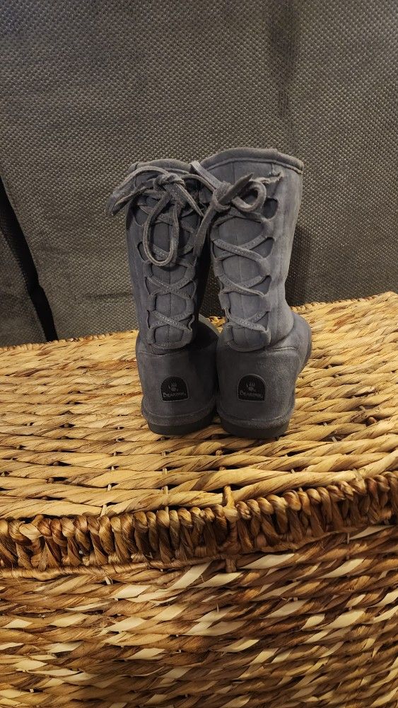 Nice Bear Paw Boots