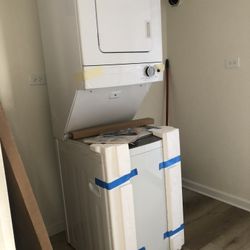 💥 Whirlpool Dual Electric Washer & Dryer – Brand New, Never Used – $900 (Chicago, IL) 💥