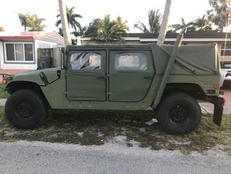 2006 AM General Hummer