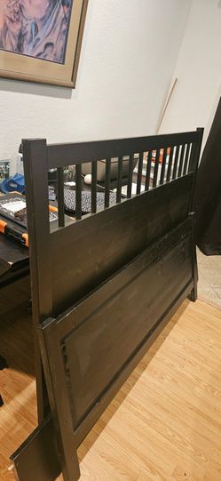 Black Queen Bedframe