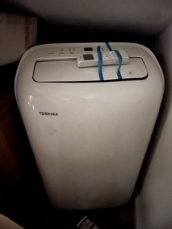 Toshiba Portable Air Conditioner (3-in-1 Cooling, Fan, Dehumidifier)