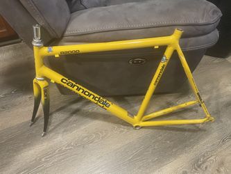 Cannondale Bike R2000
