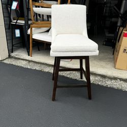 White Bar Stools. Set Of 4