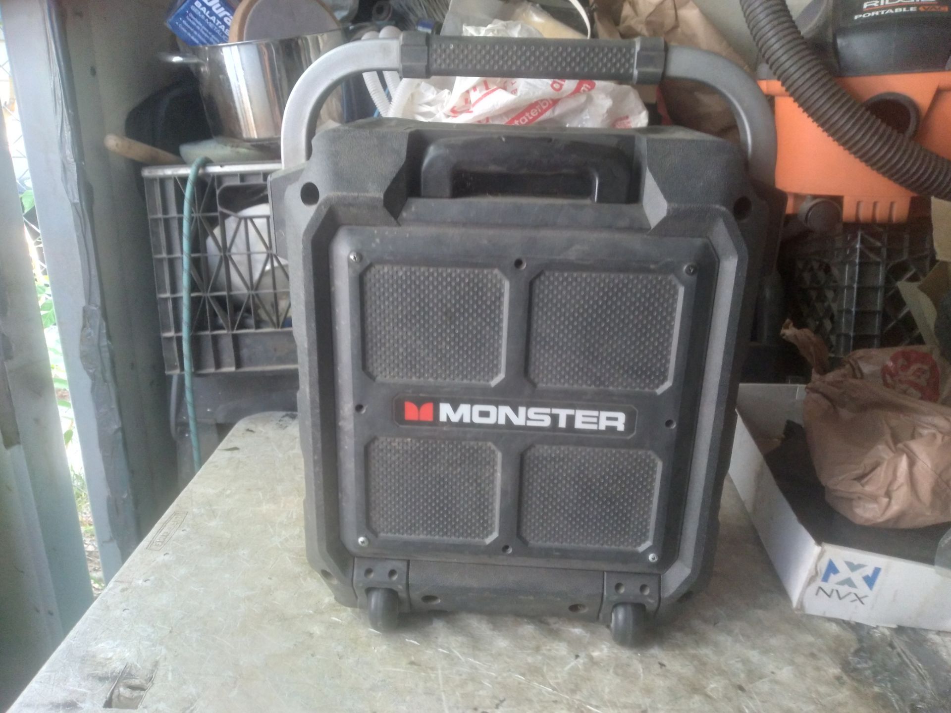 SPEAKER MOSTER