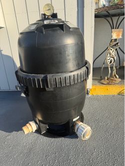 Pool pump and water filter housing