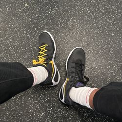 Kobe’s Size 13 Worn Twice 