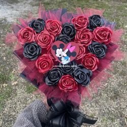 Mickey Mouse Heart Flower Bouquet /Ramo Buchon