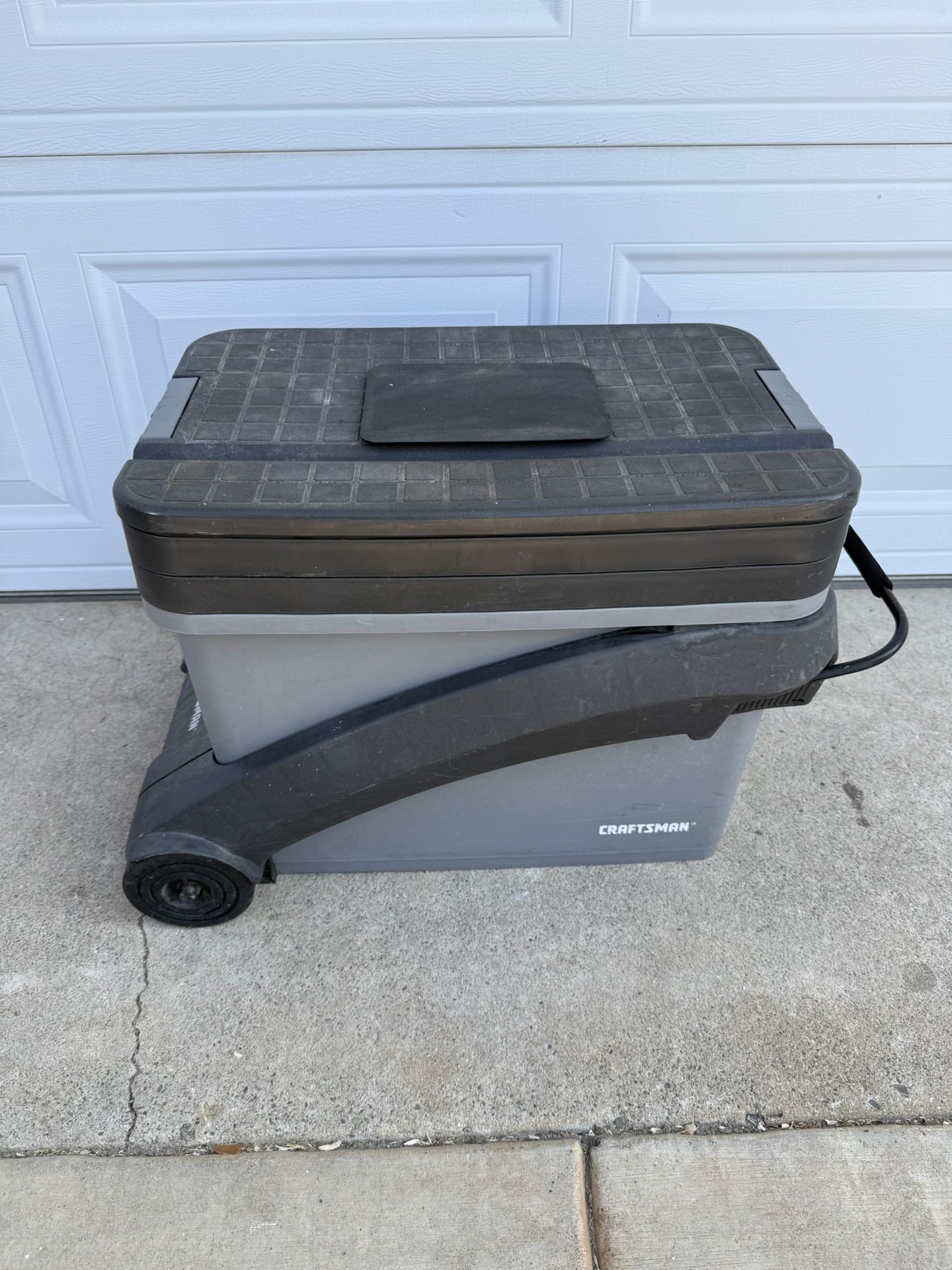 Craftsman Portable rolling Tool Chest/Tool Box