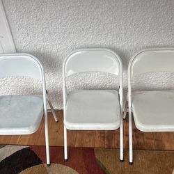Folding chairs
