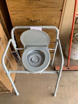 Handicap Commode