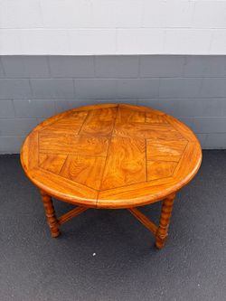 Antique Solid Wood Round Table (Chartwell)
