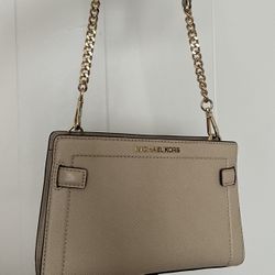 Michael Kors Crossbody Bag