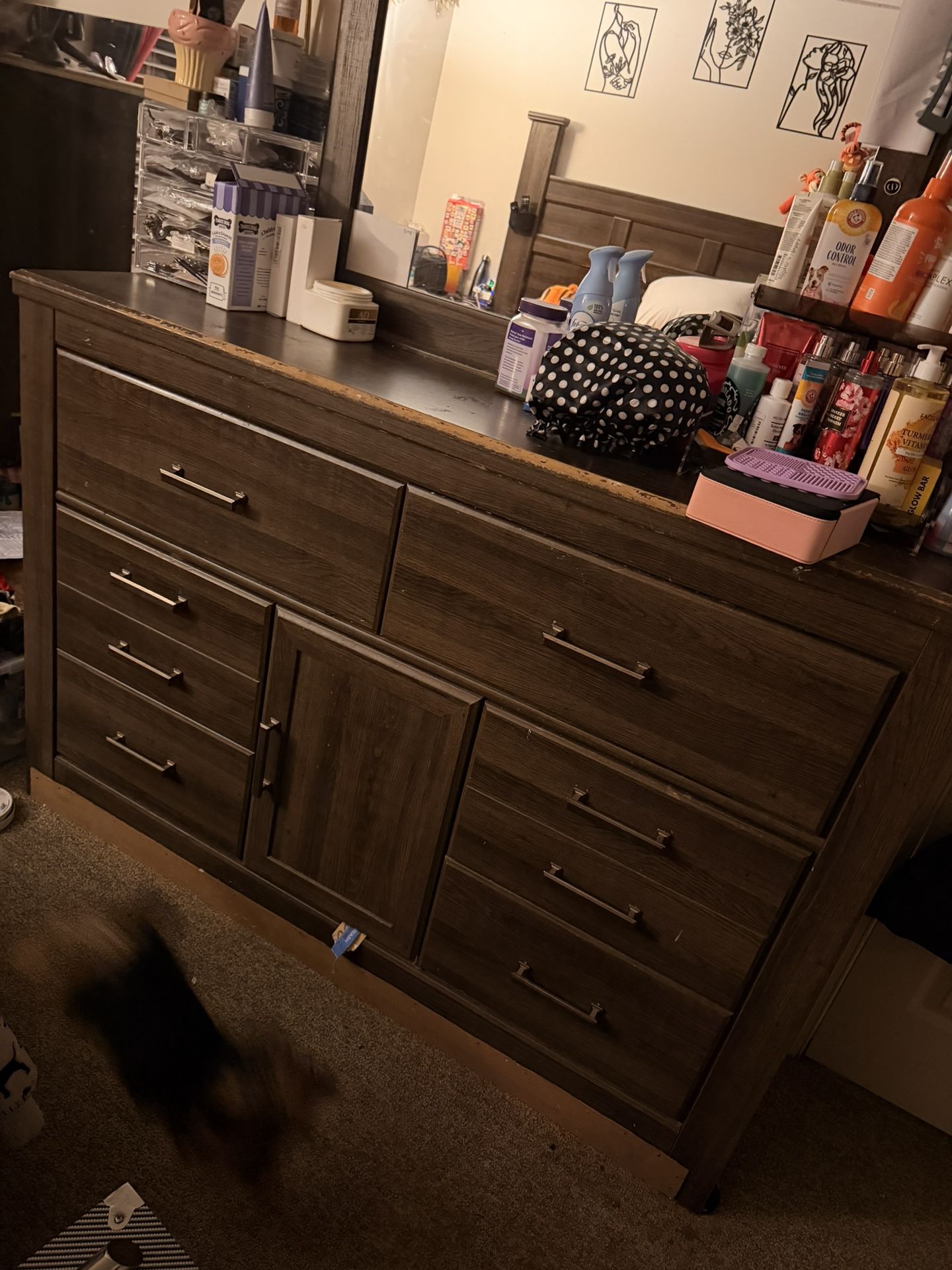 Bedroom Set Ashely  Give A Price I Need Out This Week 