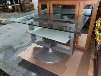 Computer desk