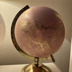 Gold Globe