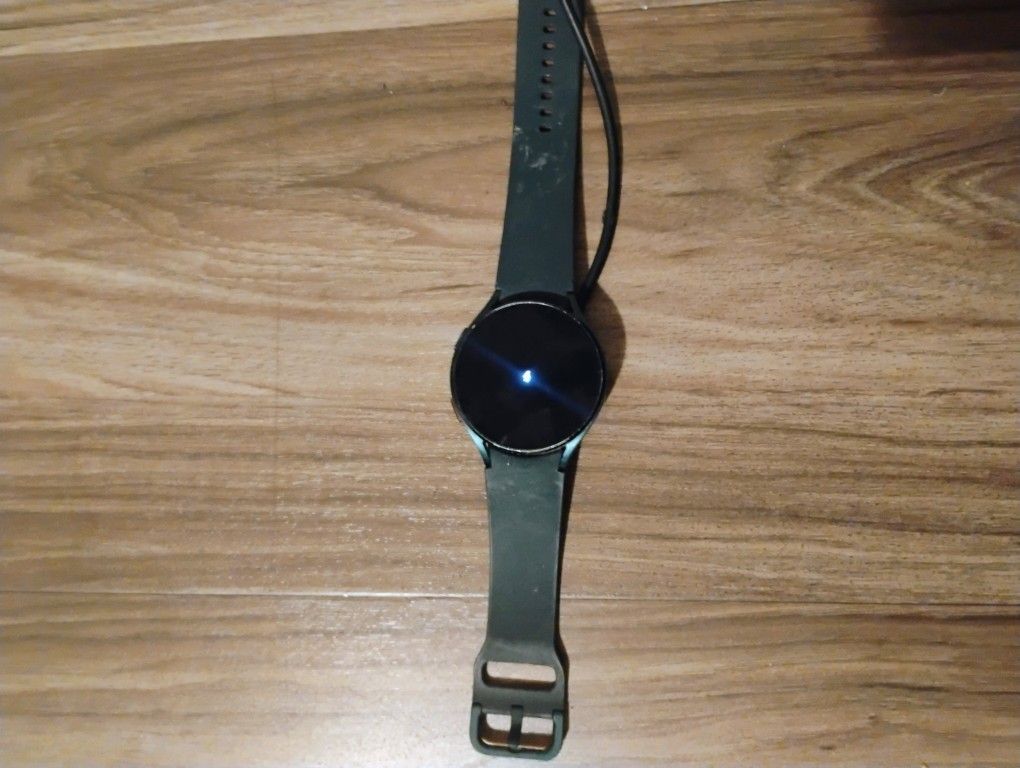 Samsung Galaxy Watch 4