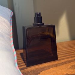 Burberry hero Parfum Intense 