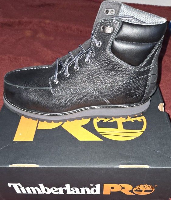 Size 10.5 ( New) $90 OBO