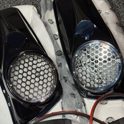 Harley Davidson 8" Saddlebag Speaker Lids Cover