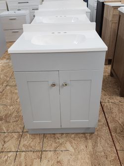 BRAND NEW Dover 24-in Light Gray Single Sink Bathroom Vanity with White Cultured Marble Top
