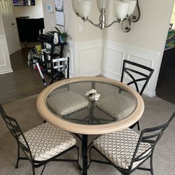 Iron Cast Table 4 Chairs