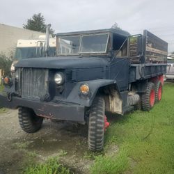 1970 6X6  ARMY TRUCK MILTARY 2.5 DEUCE  AND A HALF HAVE CLEAN TITLE  NON OP HISTORICAL PLATES NEEDS FUEL PUMP DIESEL 