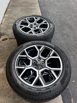 19” Inch Ford Maverick Rims and Tires