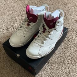 Jordan Retro 6 Maroon