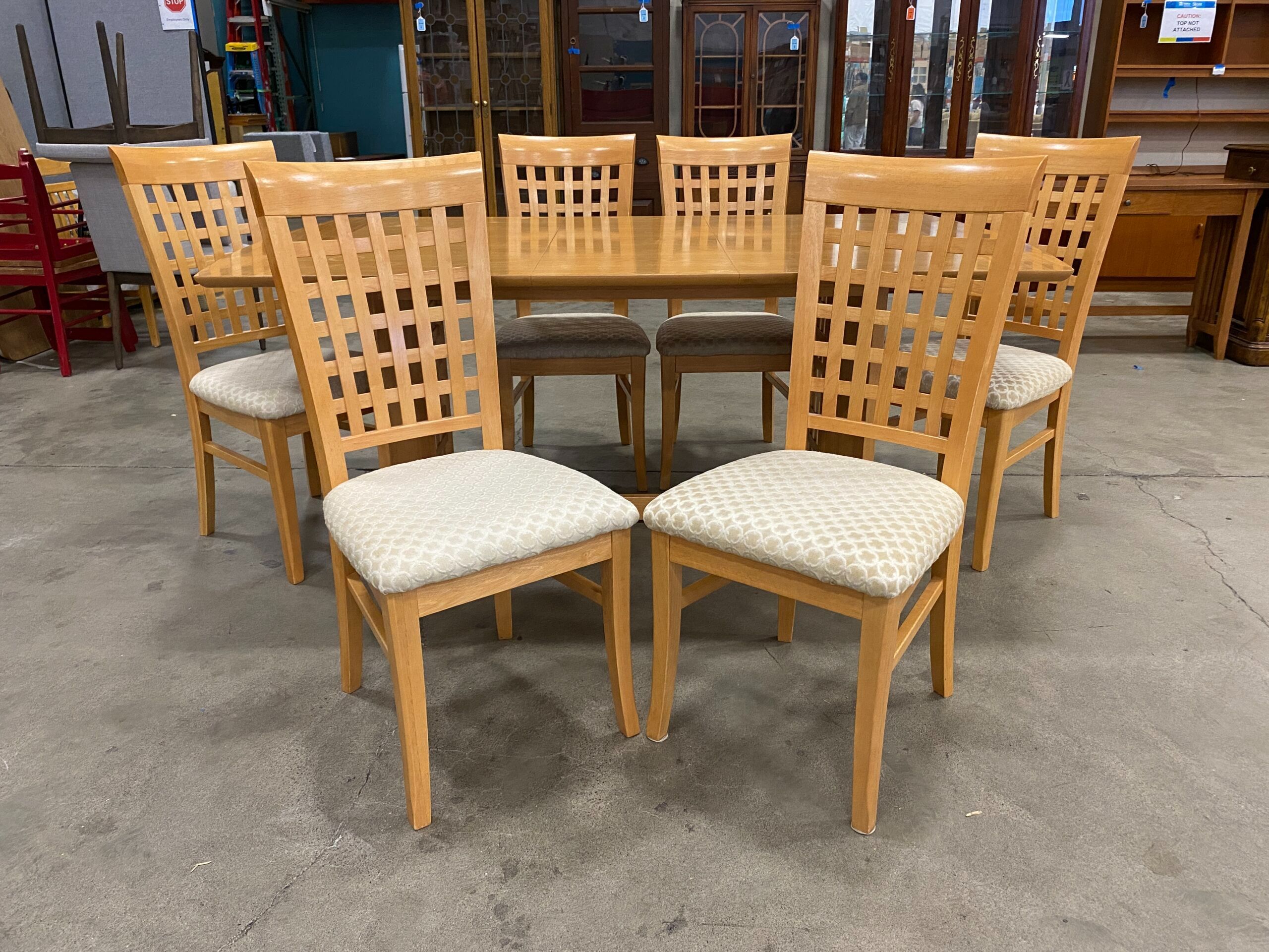 Beechwood Lattice Design Dining Table with 6 Chairs
