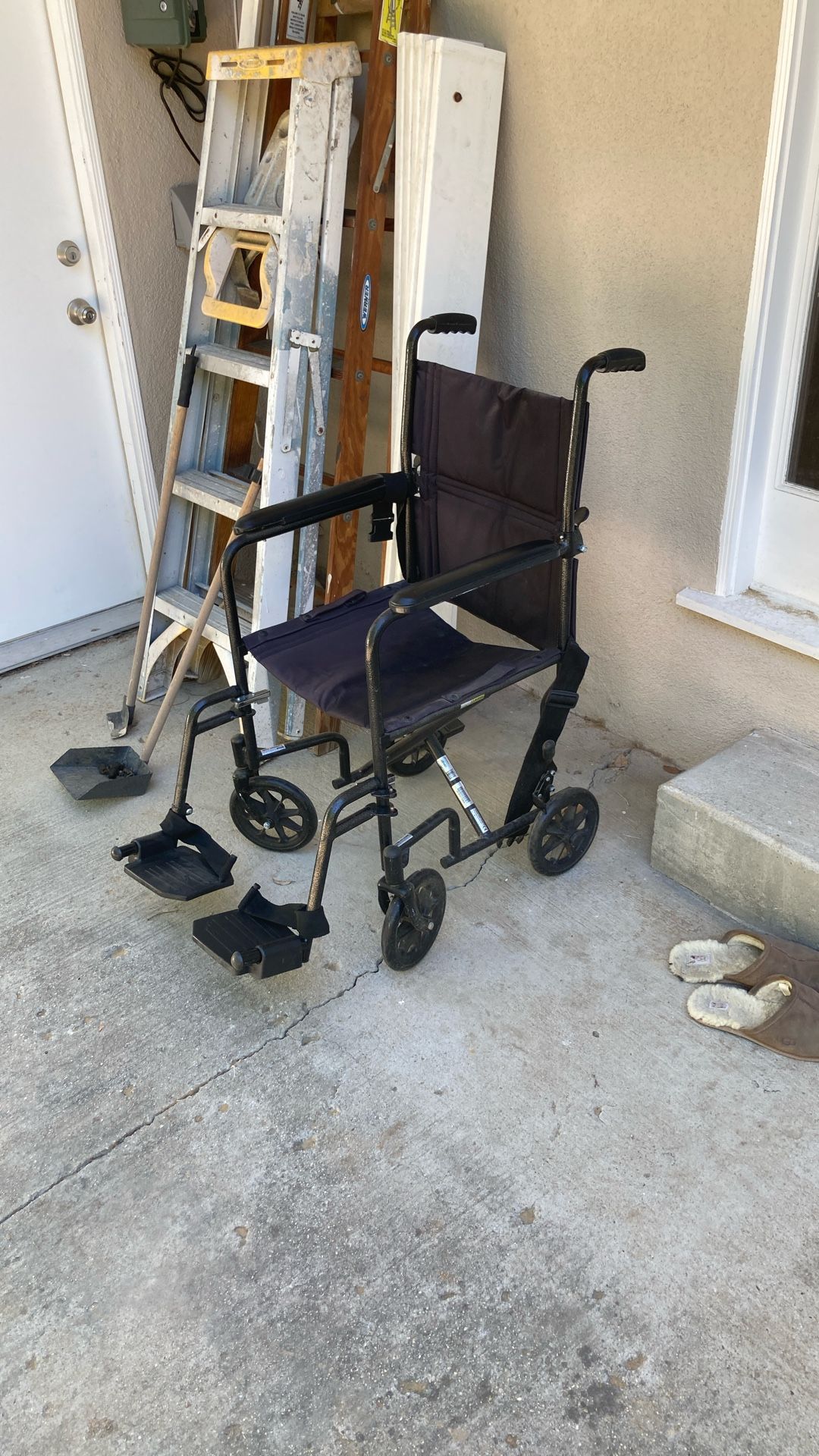 Wheelchair/Escort Chair