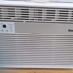 Window Air Conditioner