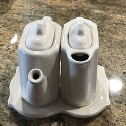 Restoration Hardware Tea Pot Set - Cute
