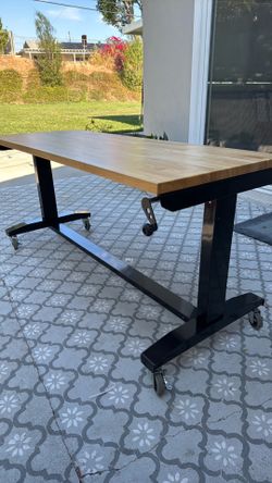 Husky Workbench Table