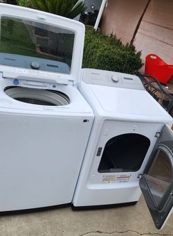 Samsung Top Load Washer and Gas Dryer