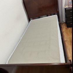 2 twin beds and dresser