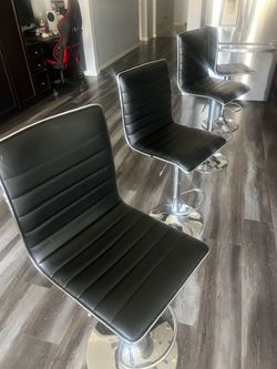 Set of 4 Black Faux Leather Bar Stools