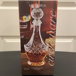 Circleware - Victoria Glass Decanter w/ Stopper (1 Liter / 35 oz.)