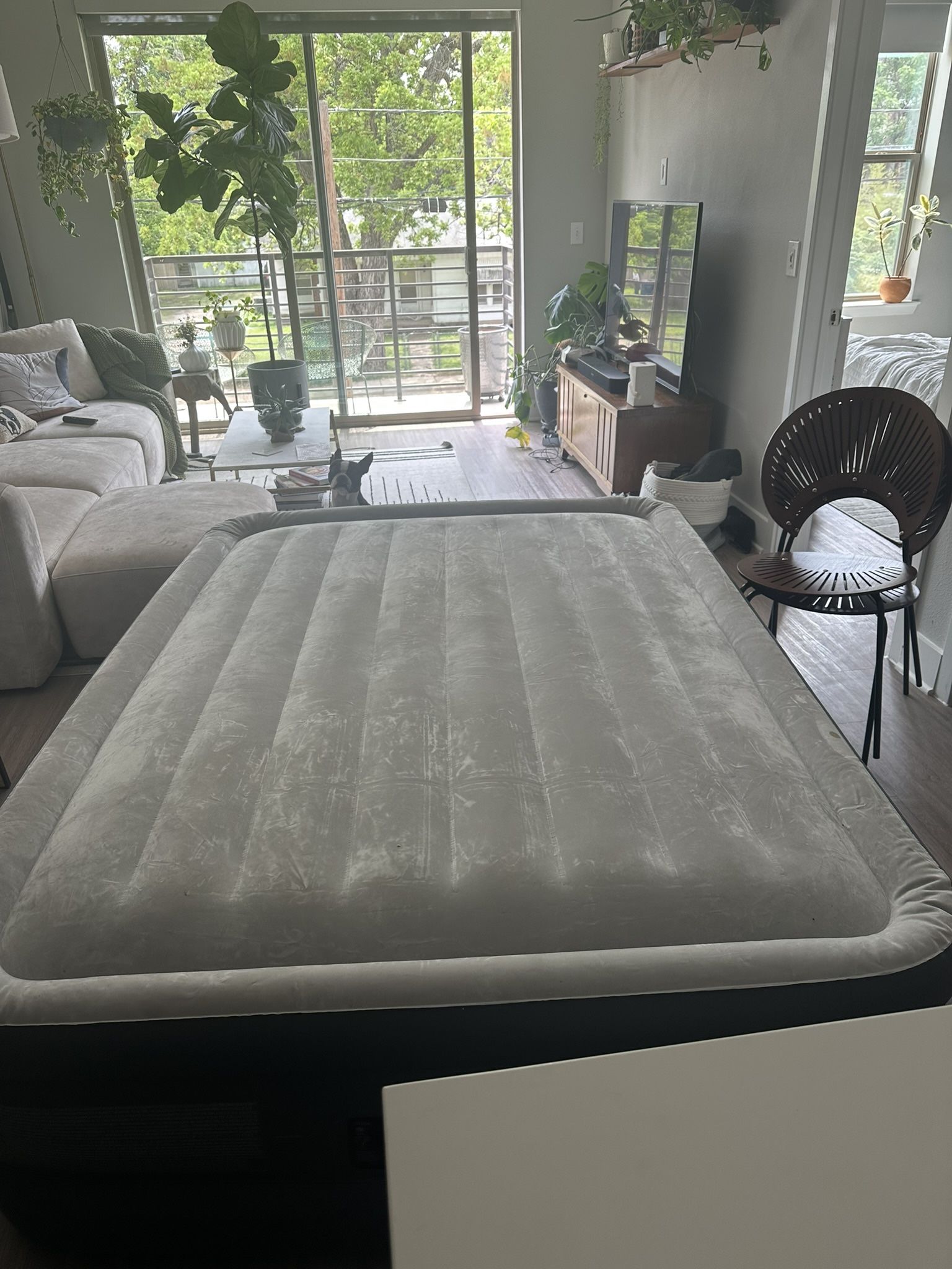 Queen Size Air Mattress