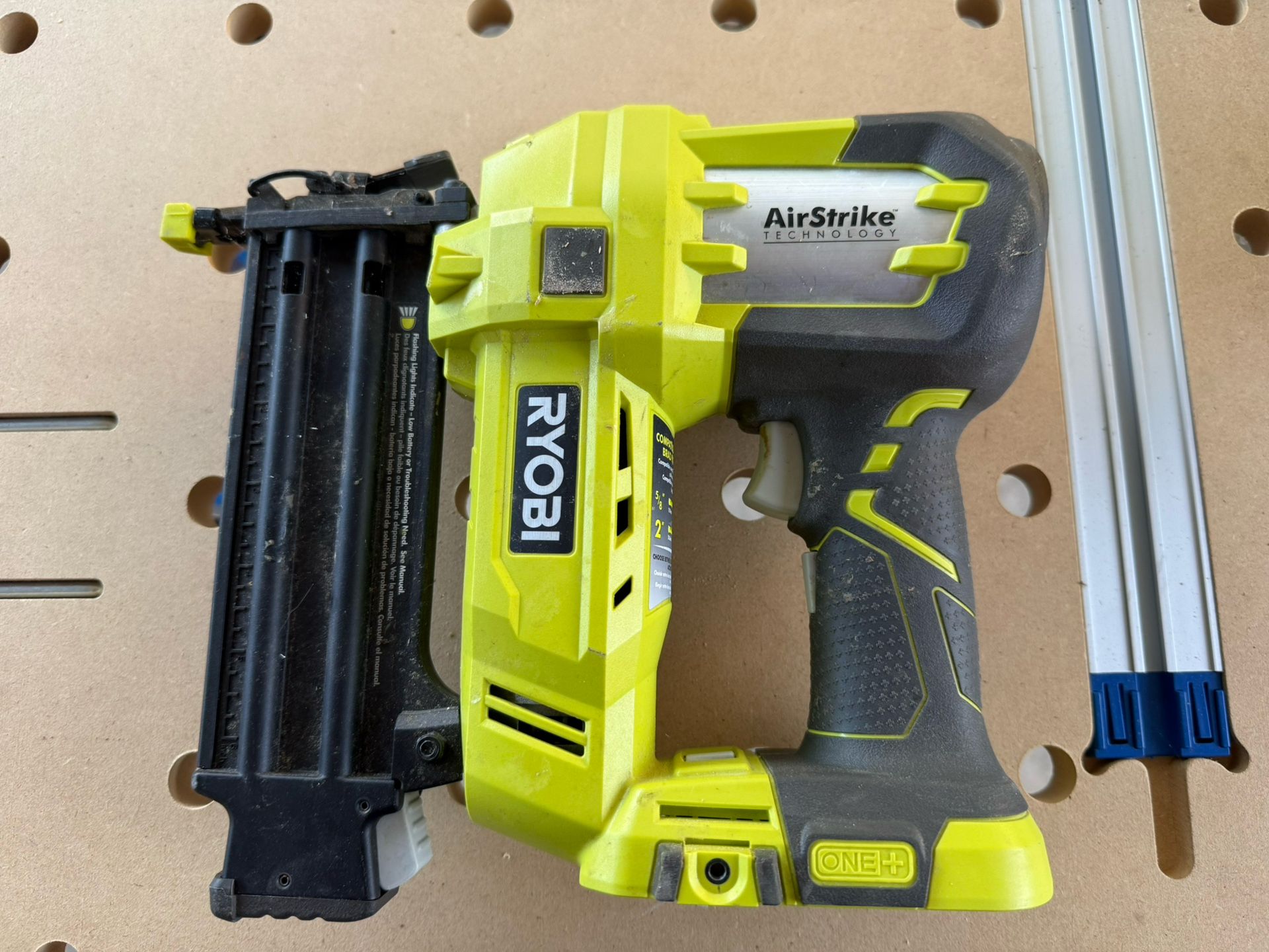 Ryobi Cordless Brad Nail Gun