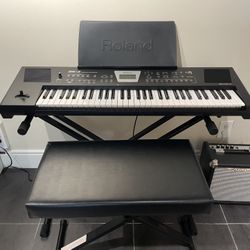 Roland BK- 3 Keyboard