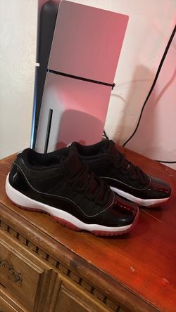 Air Jordan 11 Retro Low Bred