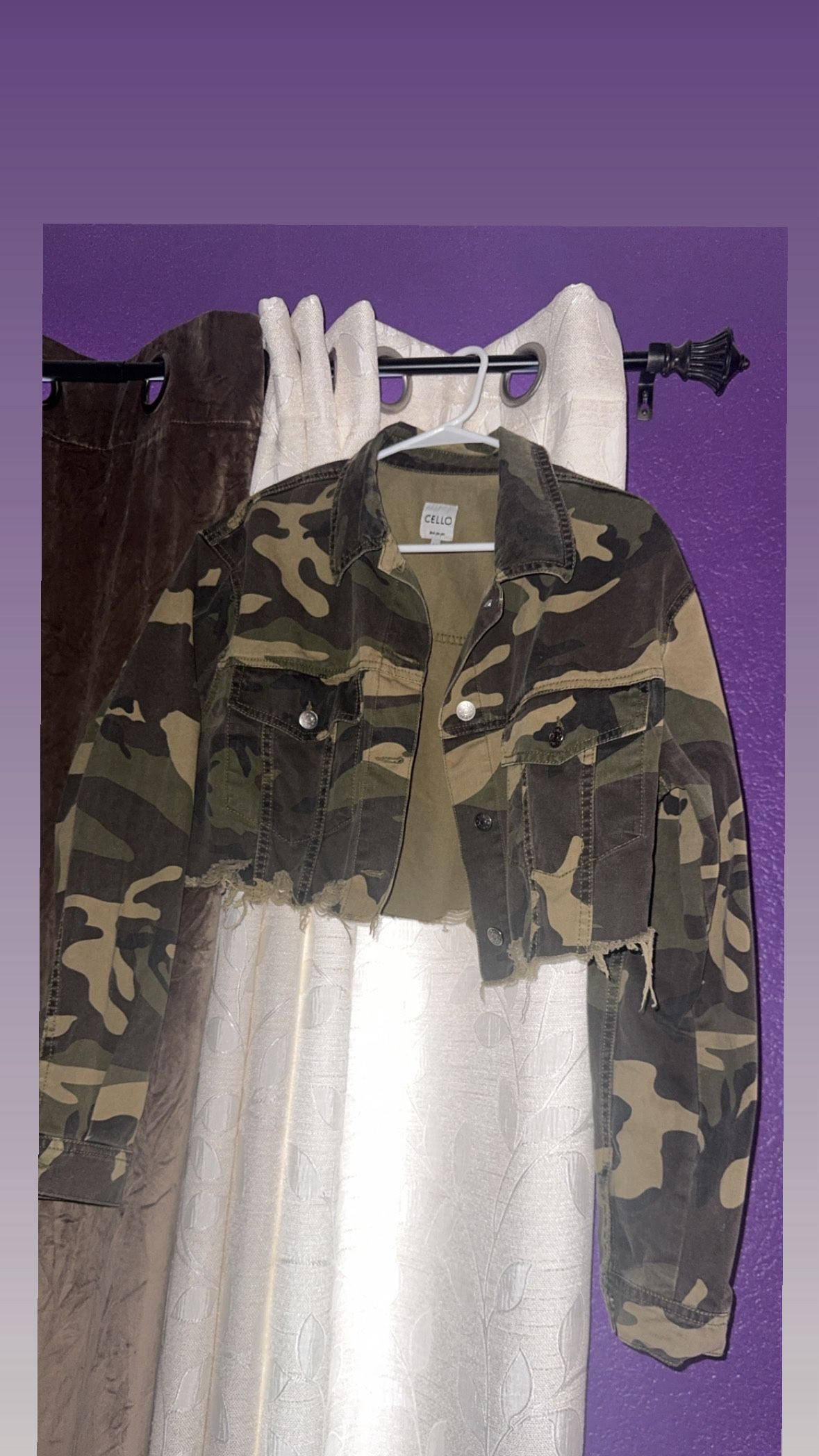 Cropped Camo jaket