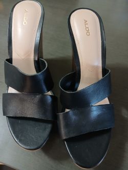 Aldo Black wedges