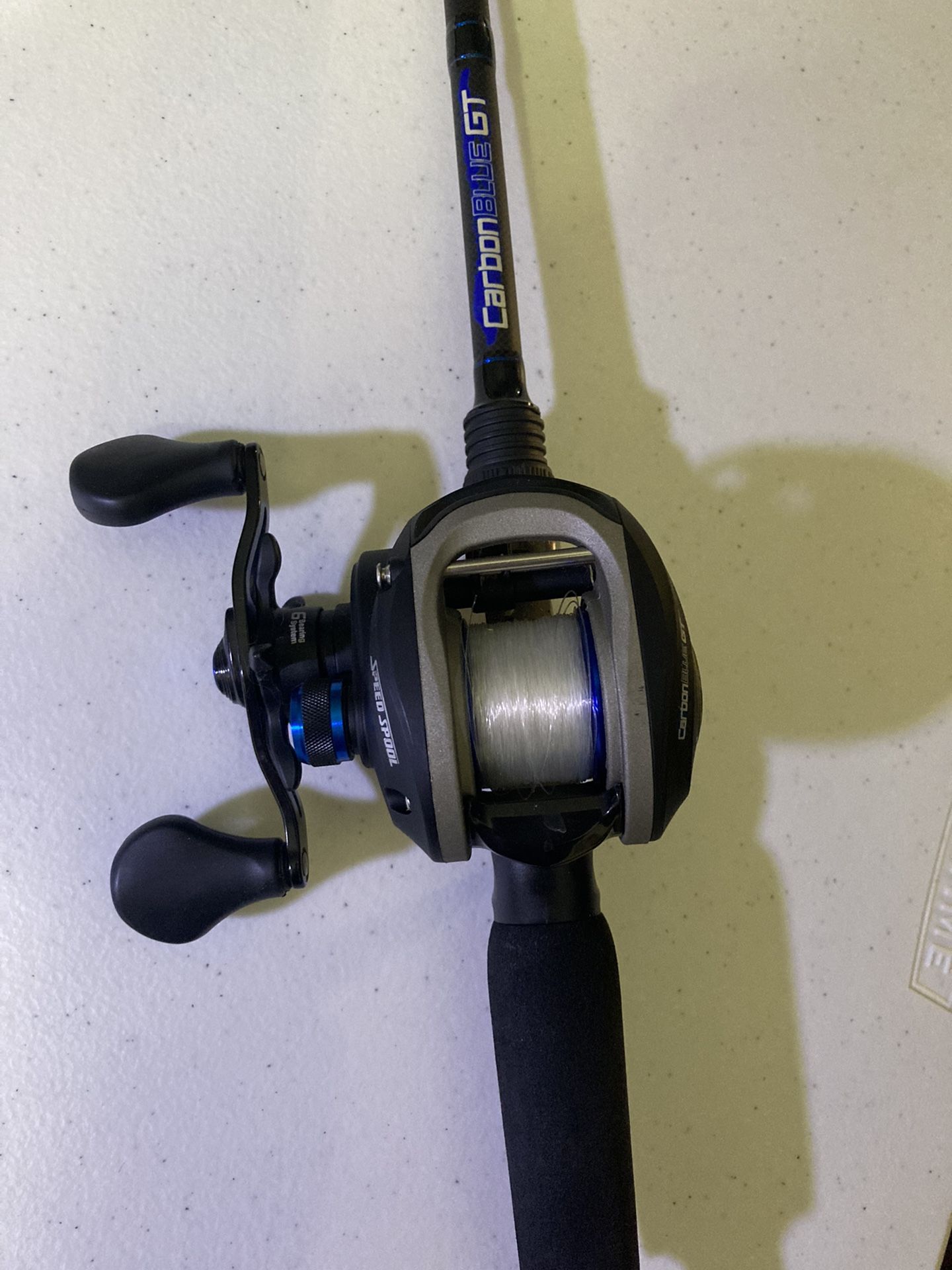 Lew’s Carbon Blue GT Speed Sick Baitcasting Combo Fishing Reel (Left Handed)