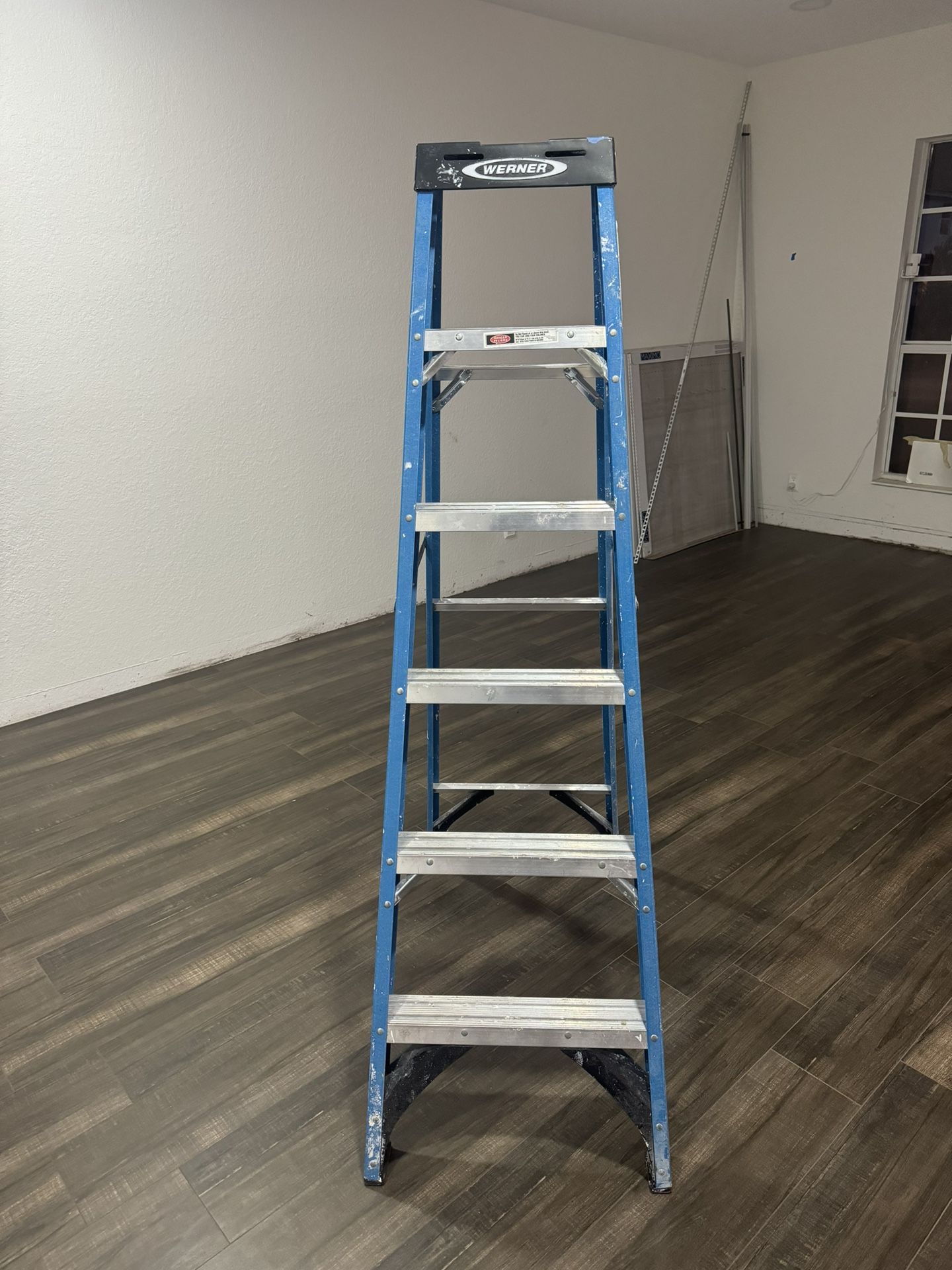 Werner 6ft Ladder10ft Reach Excellent Condition. Home Depot Sells It For 129.00