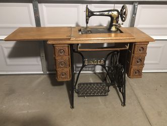 Sewing Machine Singer 