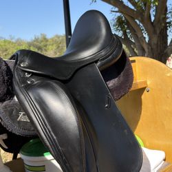 Prestige Italia X-Helen K Saddle – Elegance & Innovation