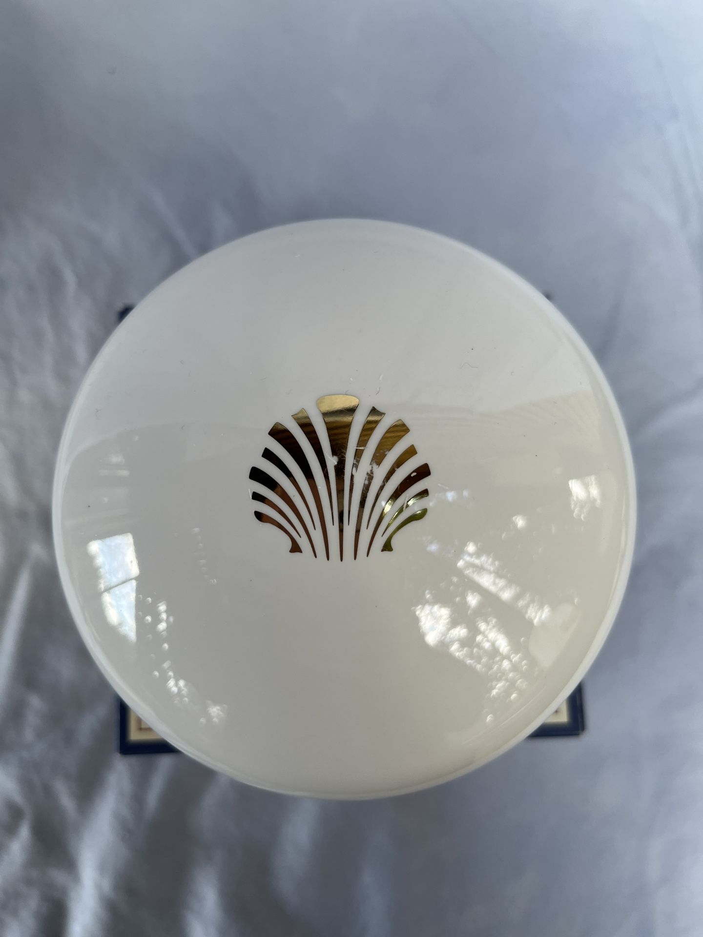 Estee Lauder White Linen Perfumed Body Creme