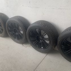 265/50. / R20 Rims And Tires 